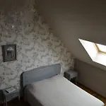 La Grenouillere Portes