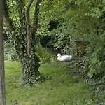 La Grenouillere Vendégház Portes