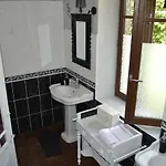 La Grenouillere Vendégház