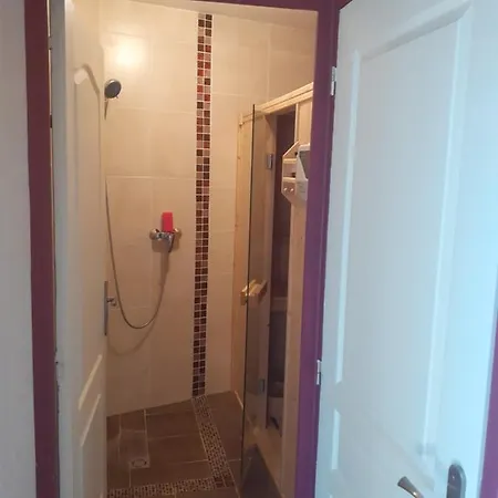 Guest house La Grenouillere