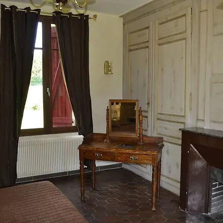 La Grenouillere Guest house 3*