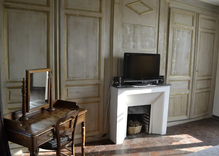 La Grenouillere Guest house 3*