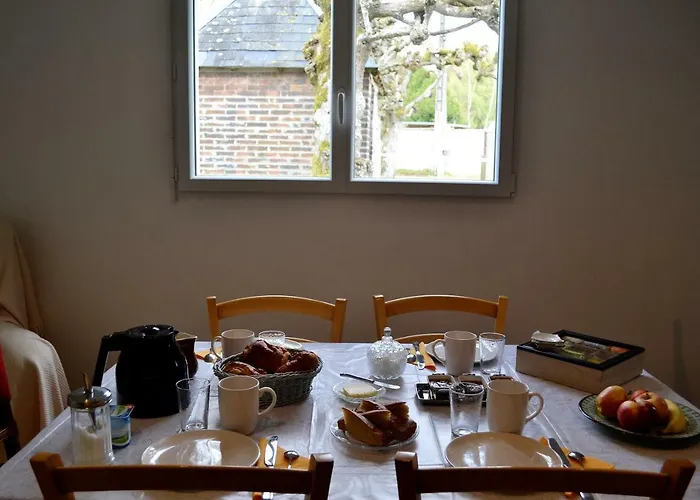 La Grenouillere Guest house 3*